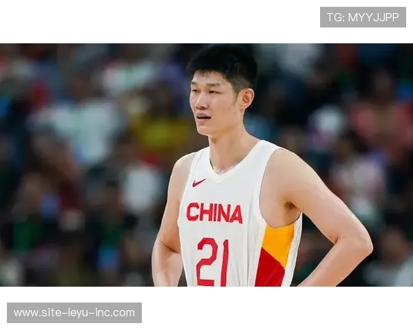 赵睿末节抛投定乾坤！中国男篮险胜沙特，胡金秋高效难掩罚球隐患