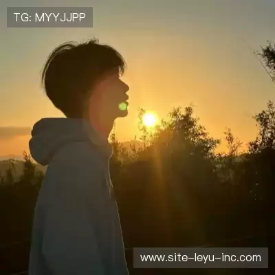 经律富